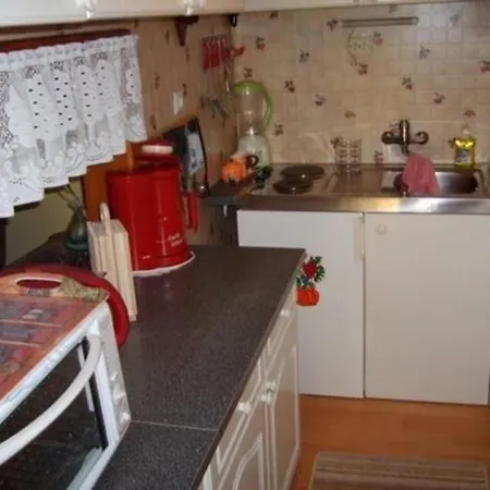 Holiday home Wunderschoenes In Mit Grill *